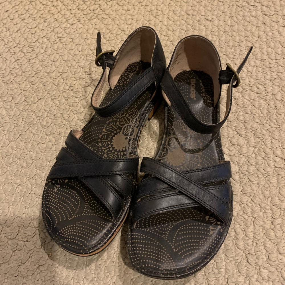 Bogs Nashville closed heel sandals